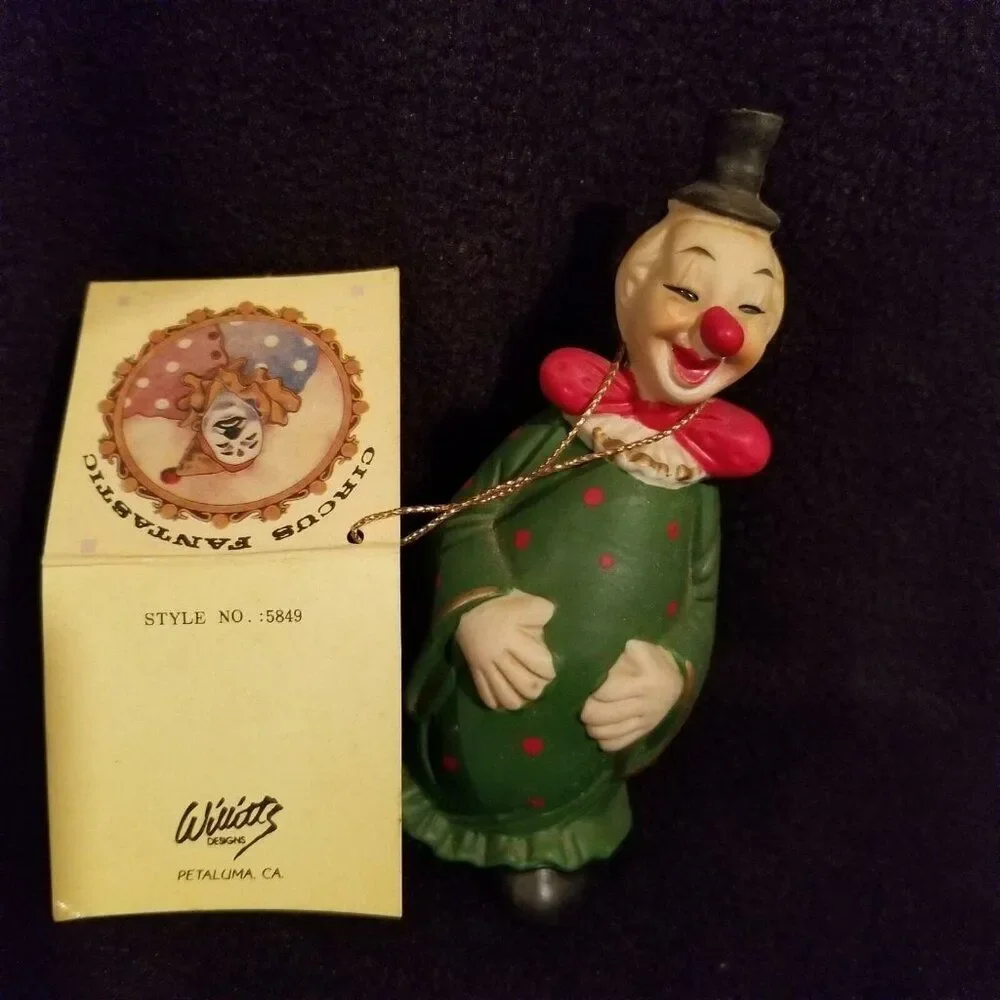 Vintage Willetts Designs Circus Clown Bell 5849 Green Jacket Red BowTie Enesco